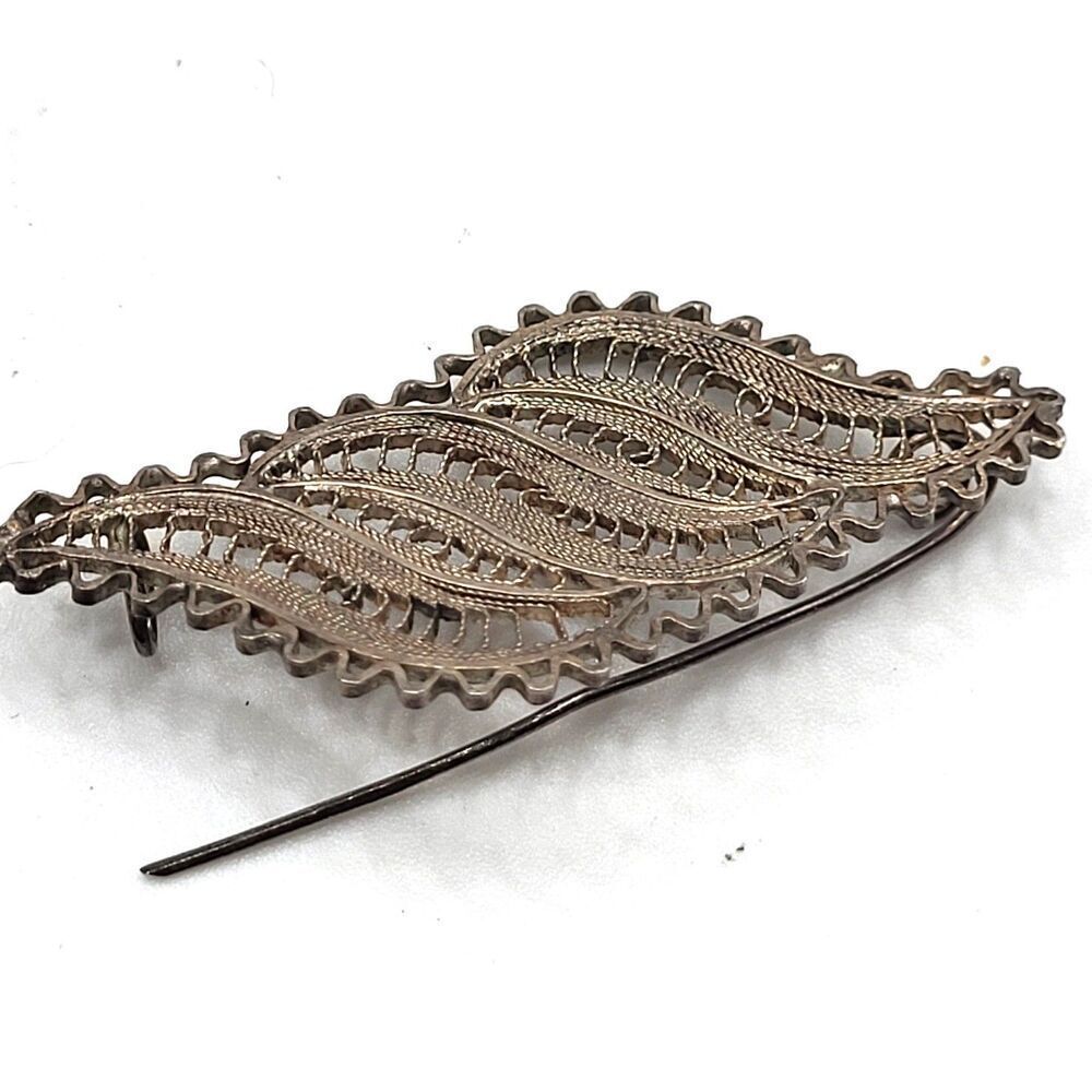 Antique Filigree Sterling Silver Leaf Brooch Pin 1.75in